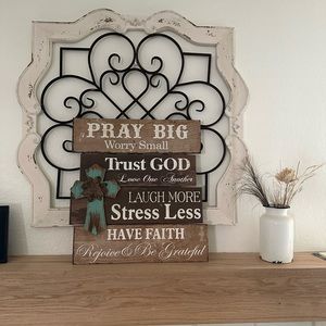 *Kirkland’s* Pray Big Wood Plank Plaque